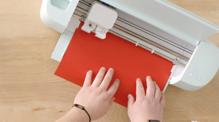 Cut your design with the help of prompts